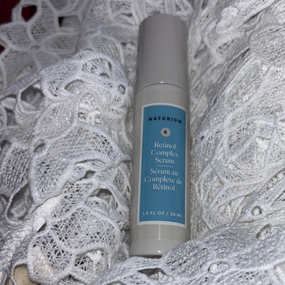 Naturium Retinol Complex Serum - Picture 3 of 9